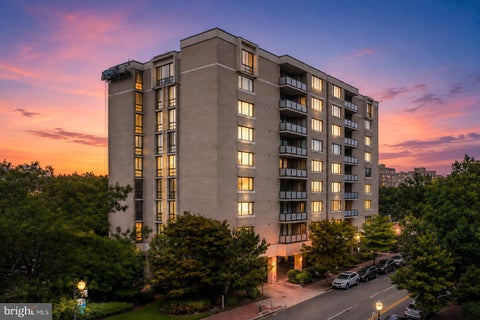 Photo of 800 25th Street NW #1001, WASHINGTON, DC 20037 (MLS # DCDC2284718)