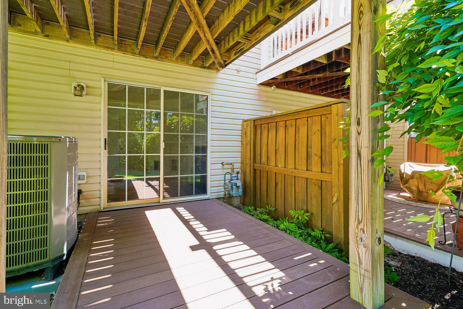 BROADLANDS - Residential