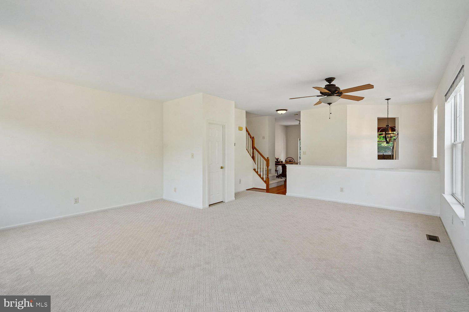 BROADLANDS - Residential
