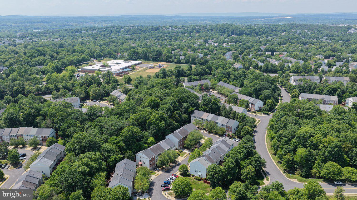 BROADLANDS - Residential