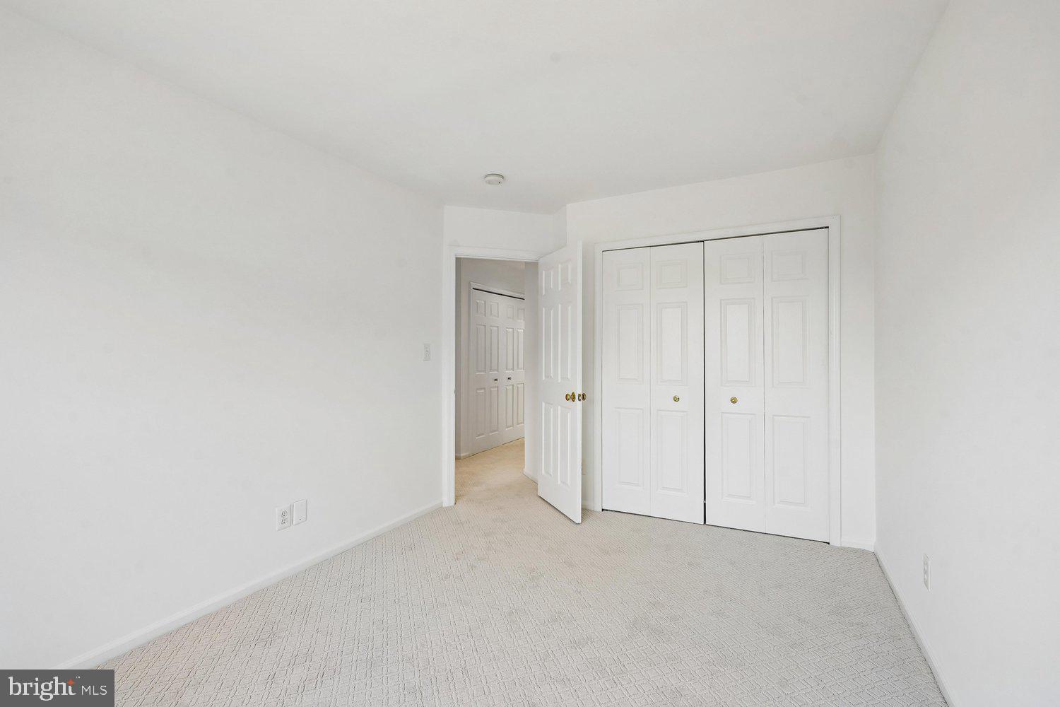 BROADLANDS - Residential