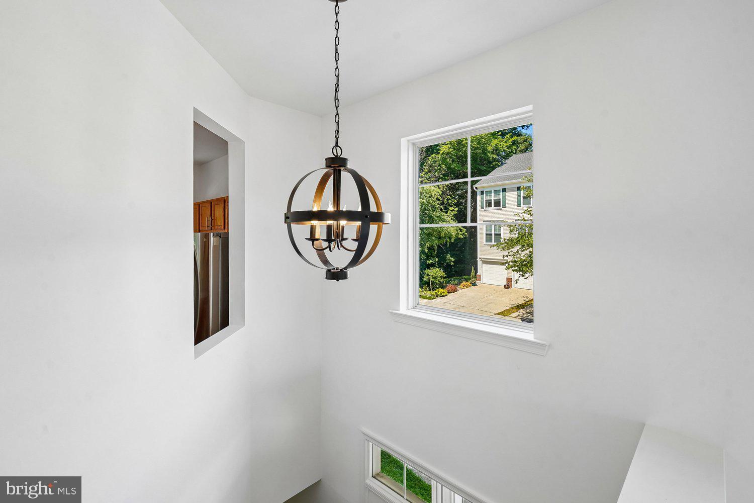 BROADLANDS - Residential