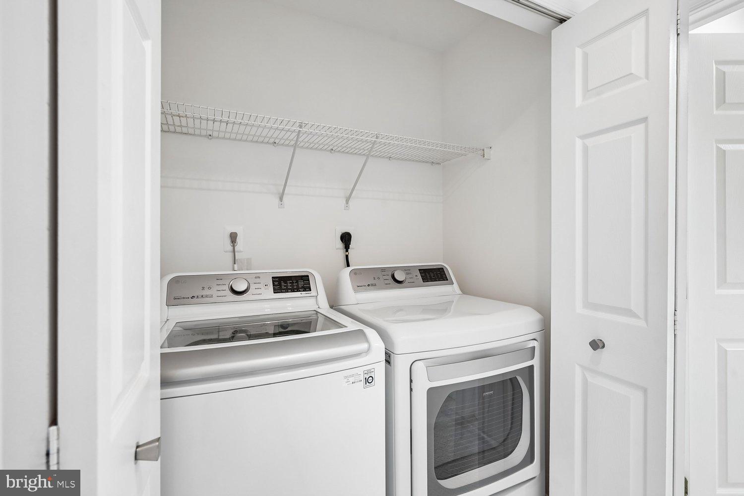 BROADLANDS - Residential
