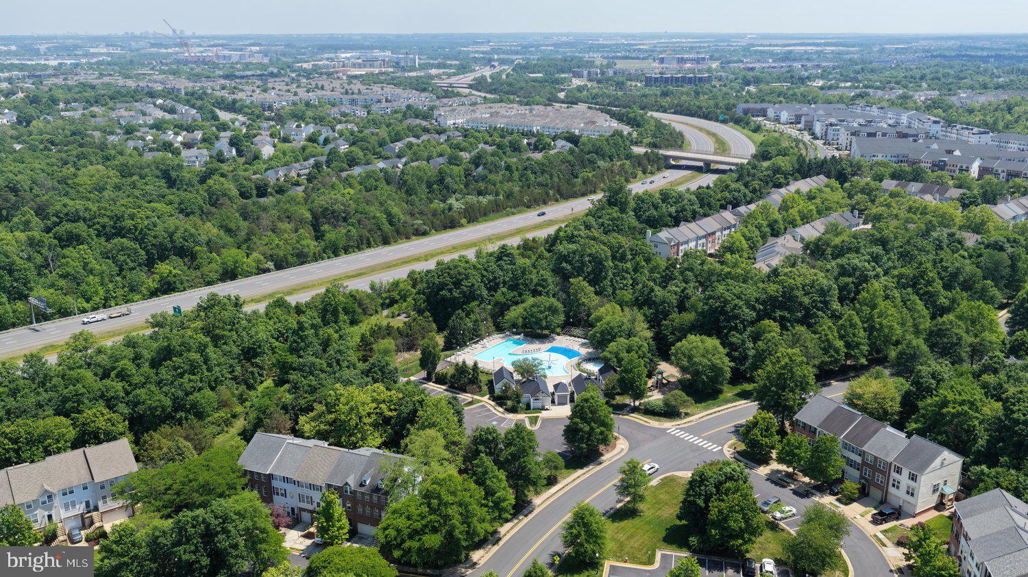 BROADLANDS - Residential