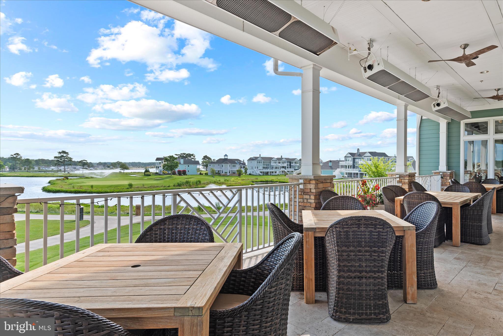 PENINSULA - Residential