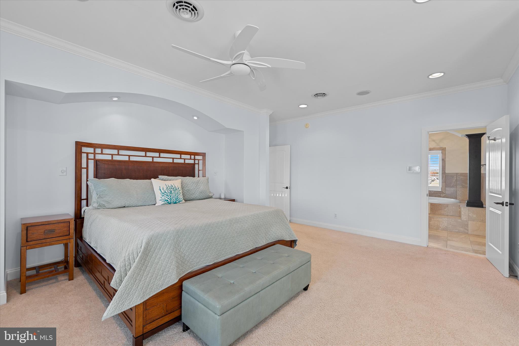 PENINSULA - Residential