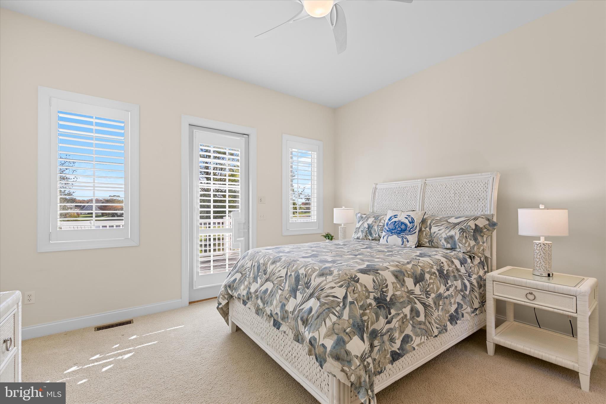 PENINSULA - Residential