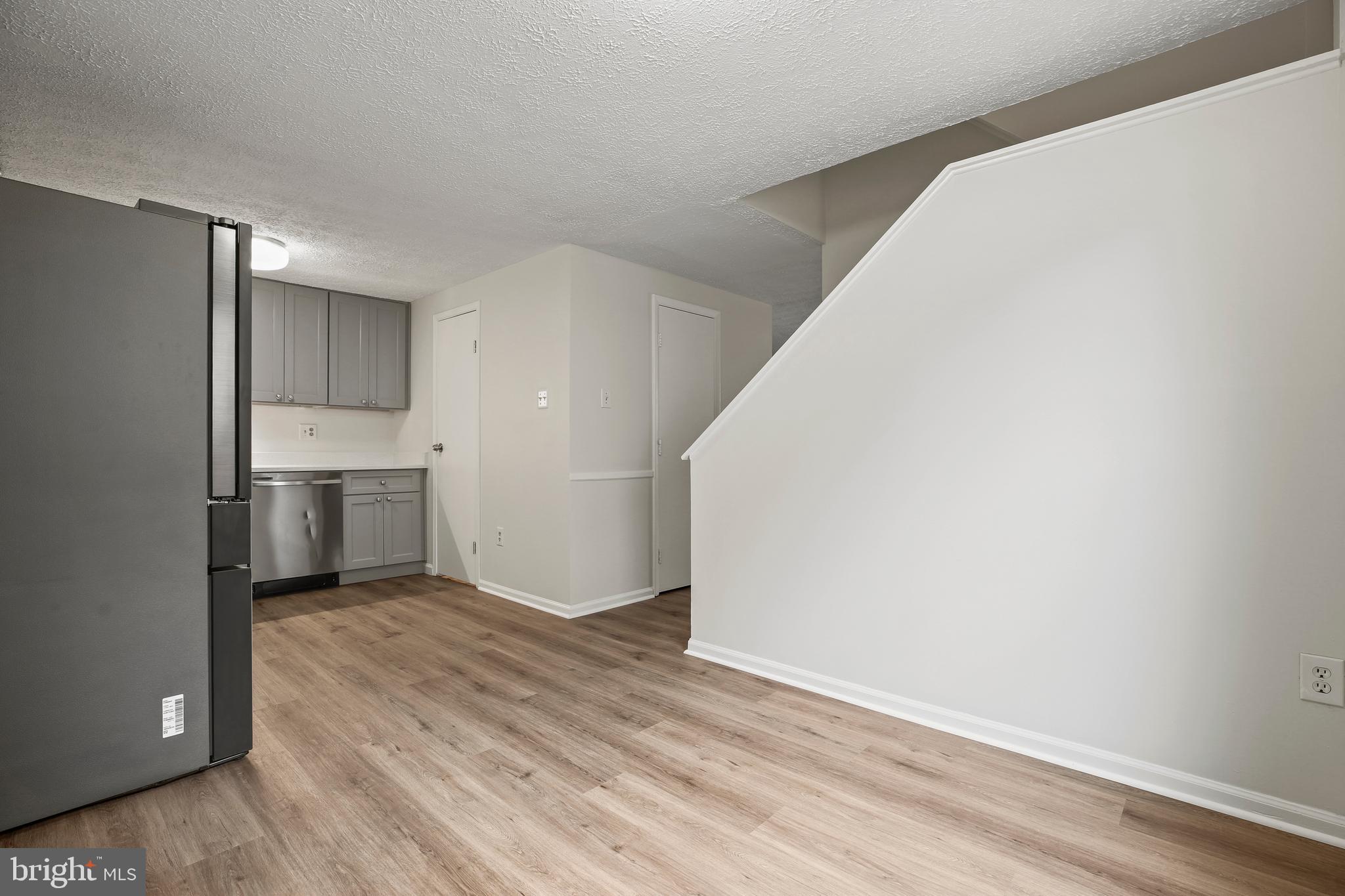 CHURCHILL TOWN SECTOR - Residential