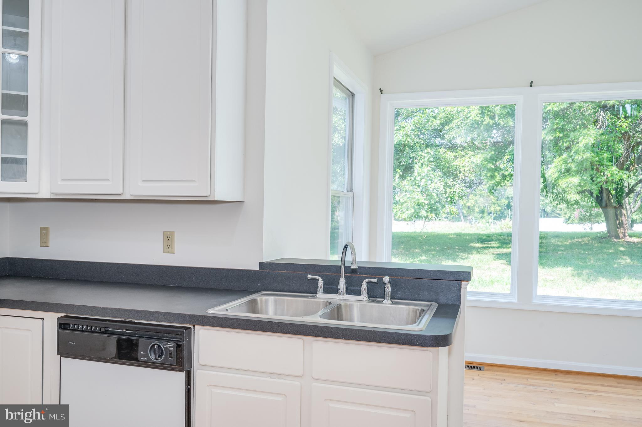 STONE BROOK - Residential