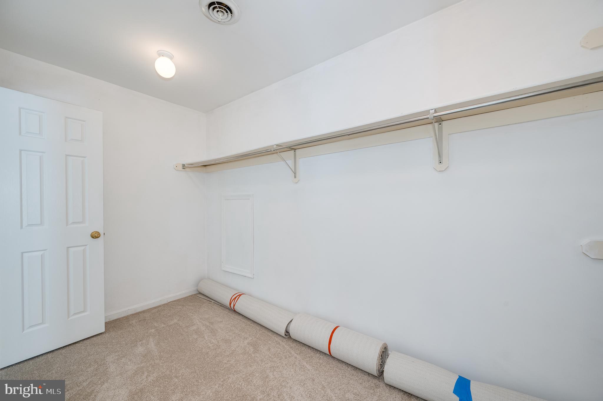 STONE BROOK - Residential