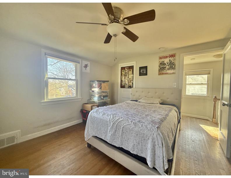 HOLLYWOOD ON THE HILL - Residential