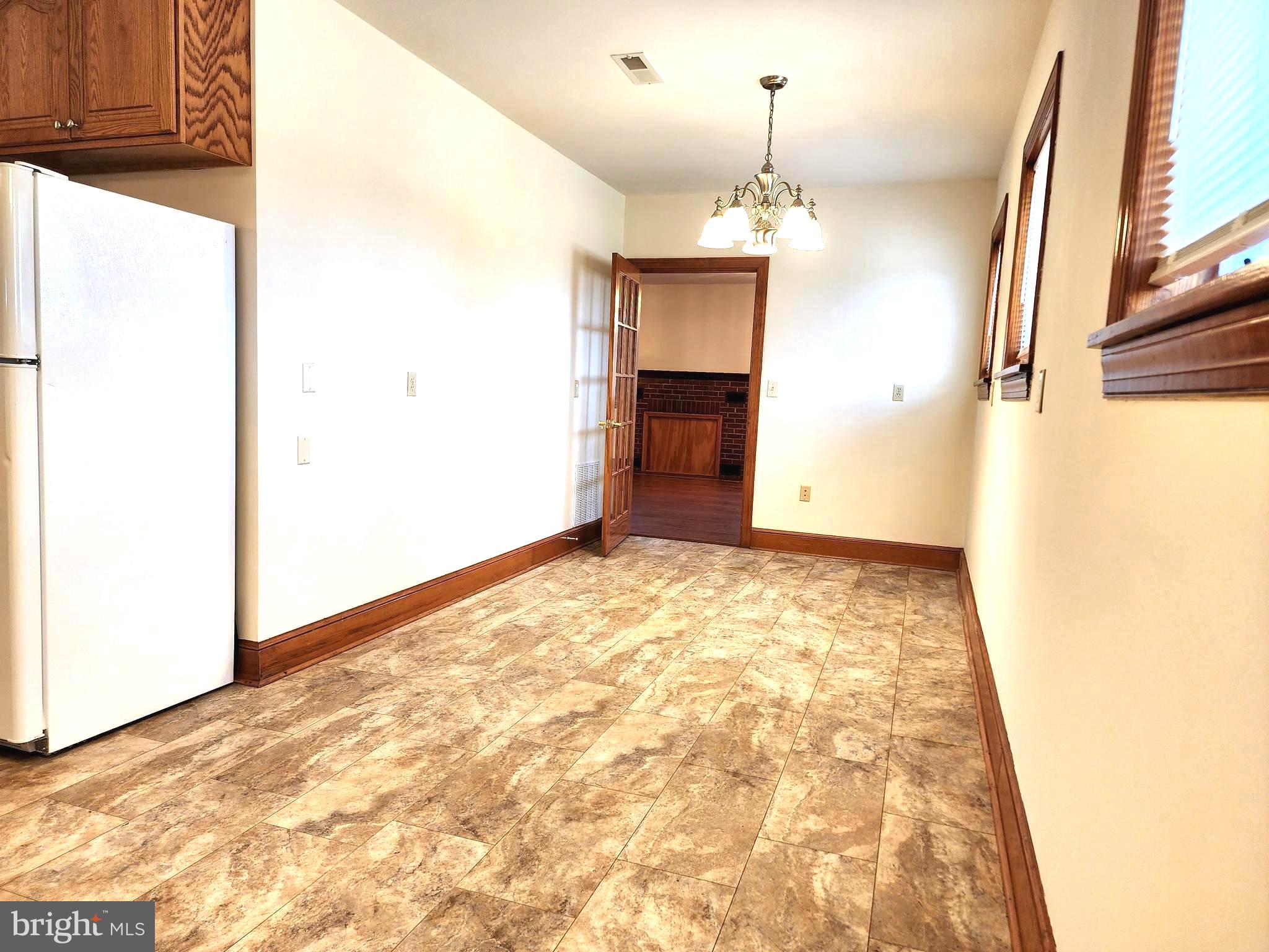 KING GEORGE COUNTY - Residential Lease