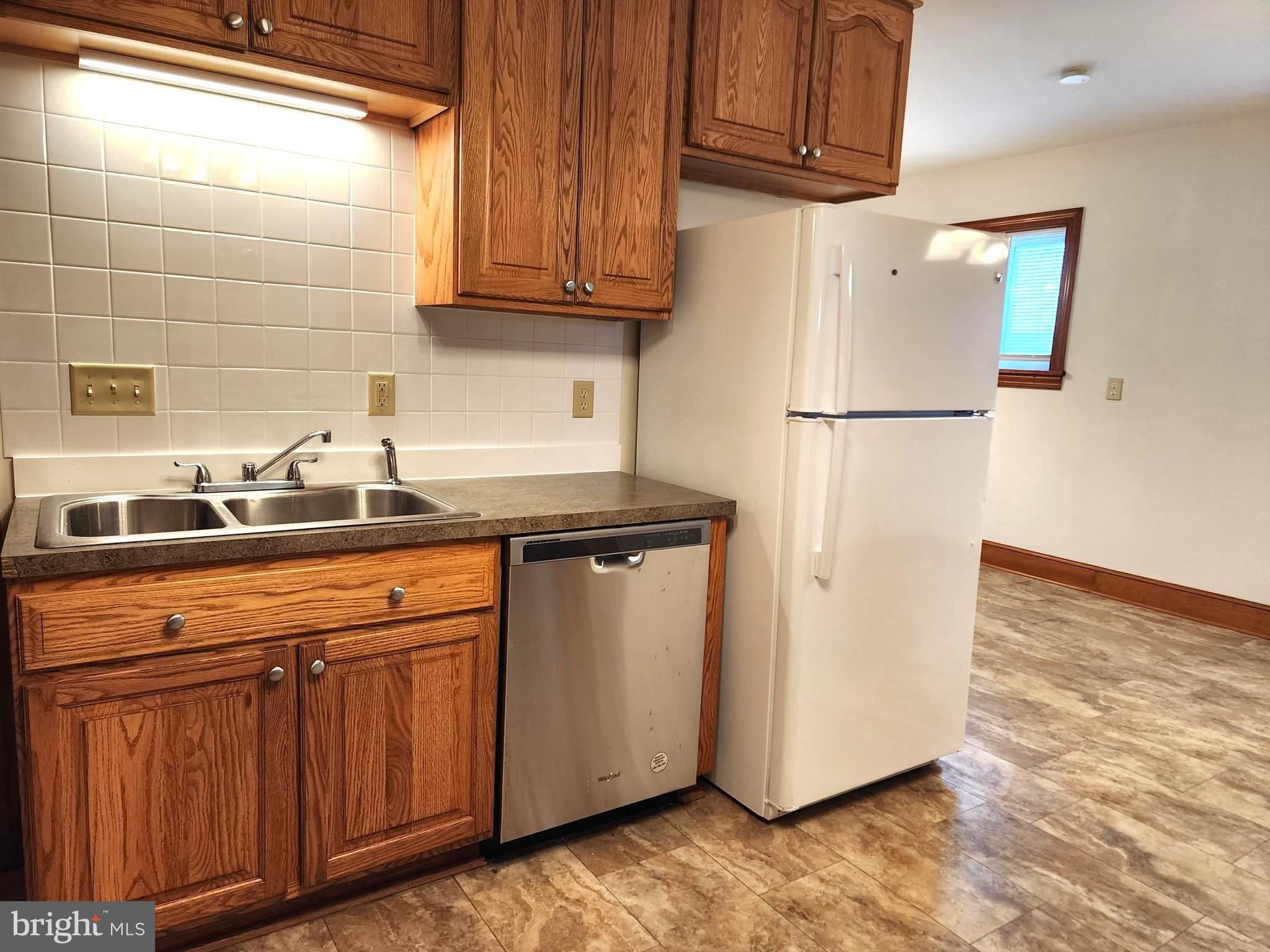 KING GEORGE COUNTY - Residential Lease