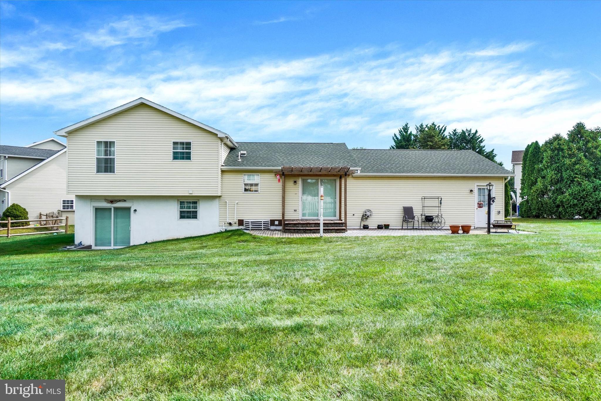 STEWARTSTOWN STATION - Residential