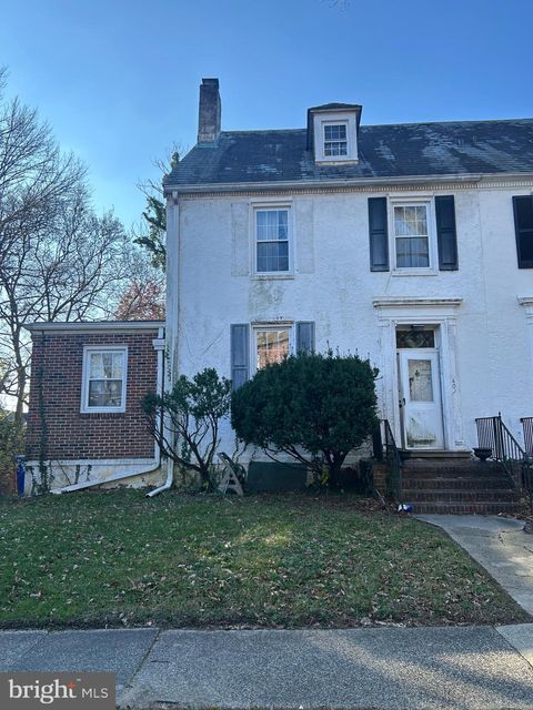 409 SOUTHWAY BALTIMORE MD 21218