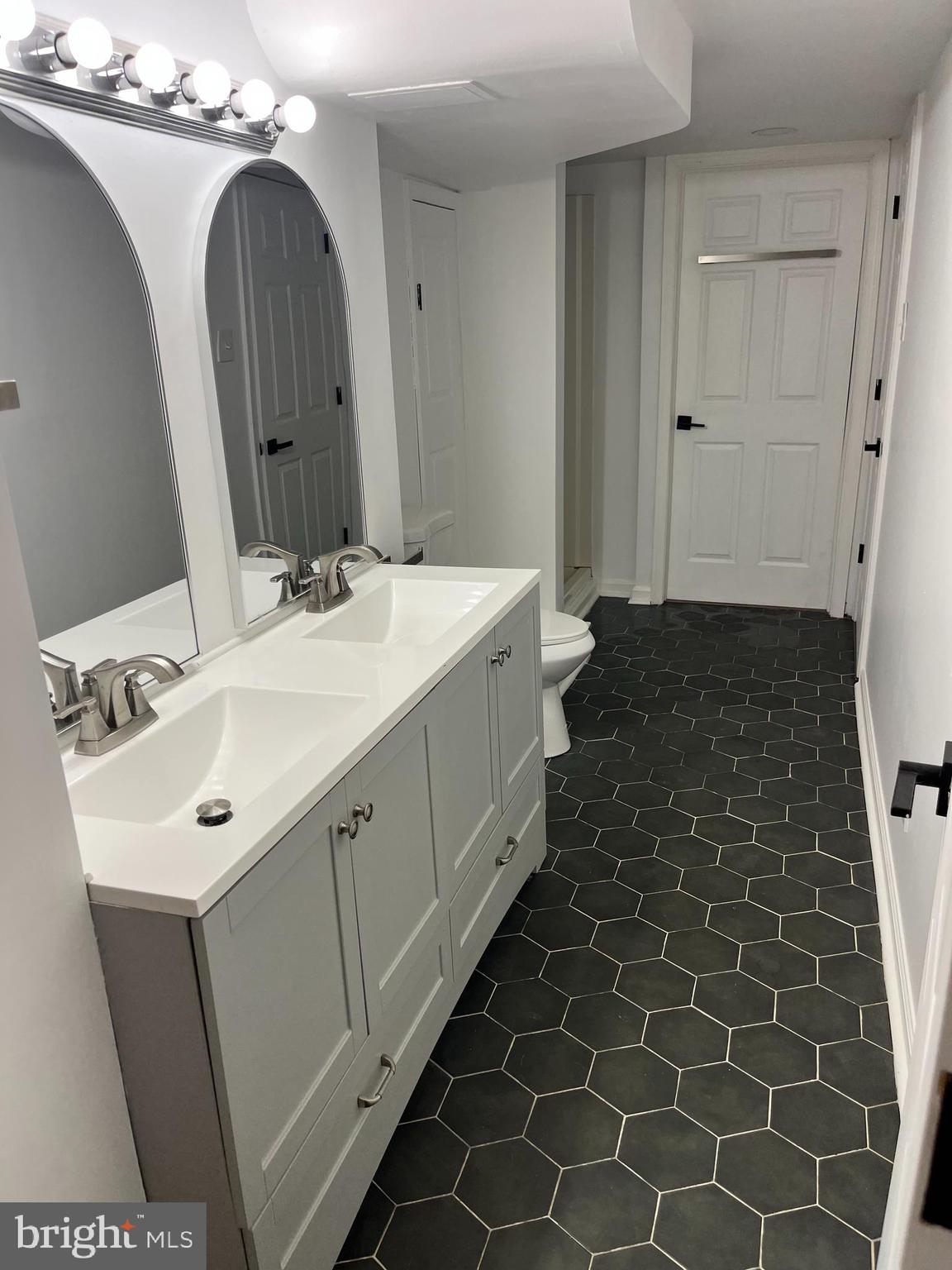 LANSDALE - Residential Lease