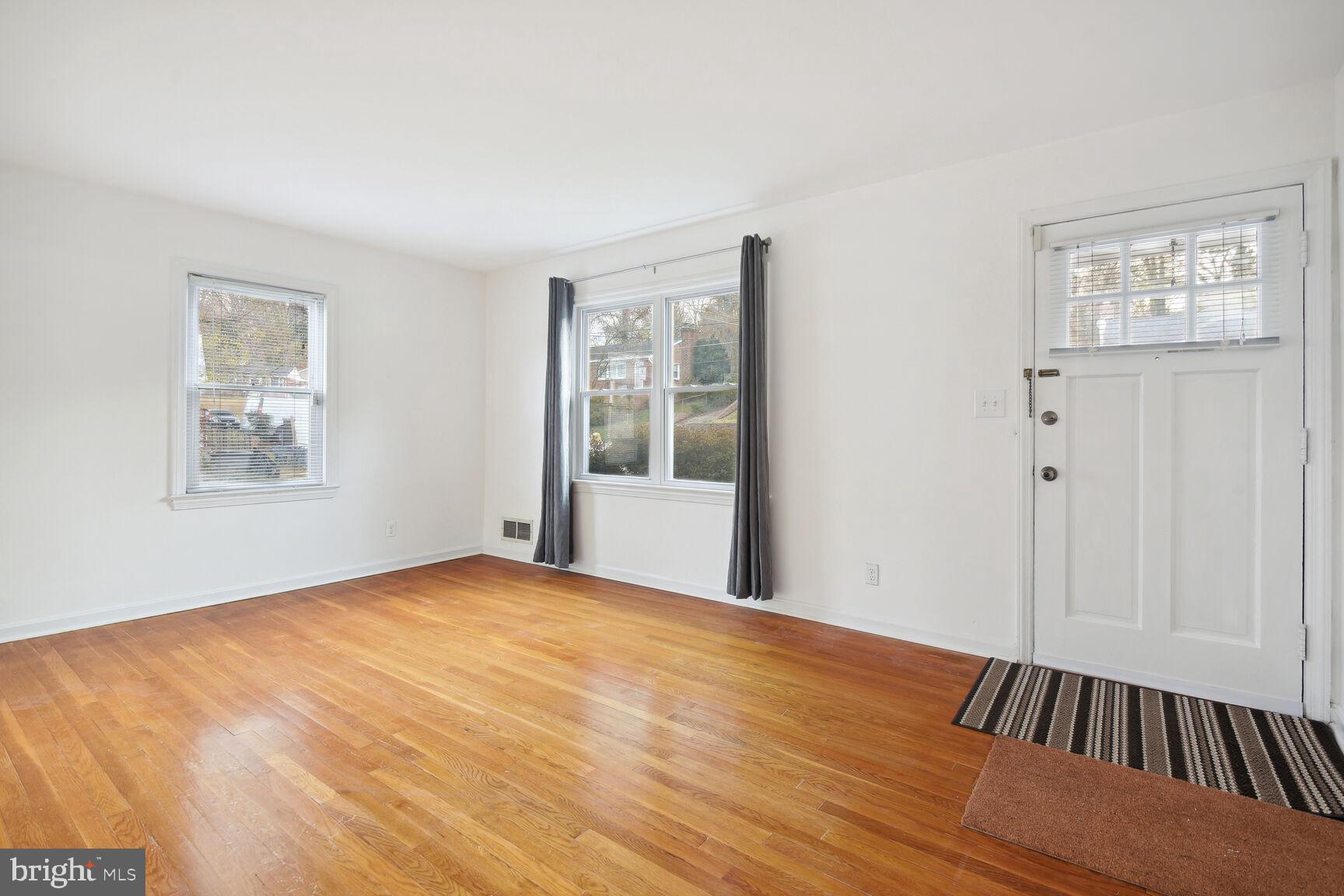 11807 COLLEGE VIEW DRIVE