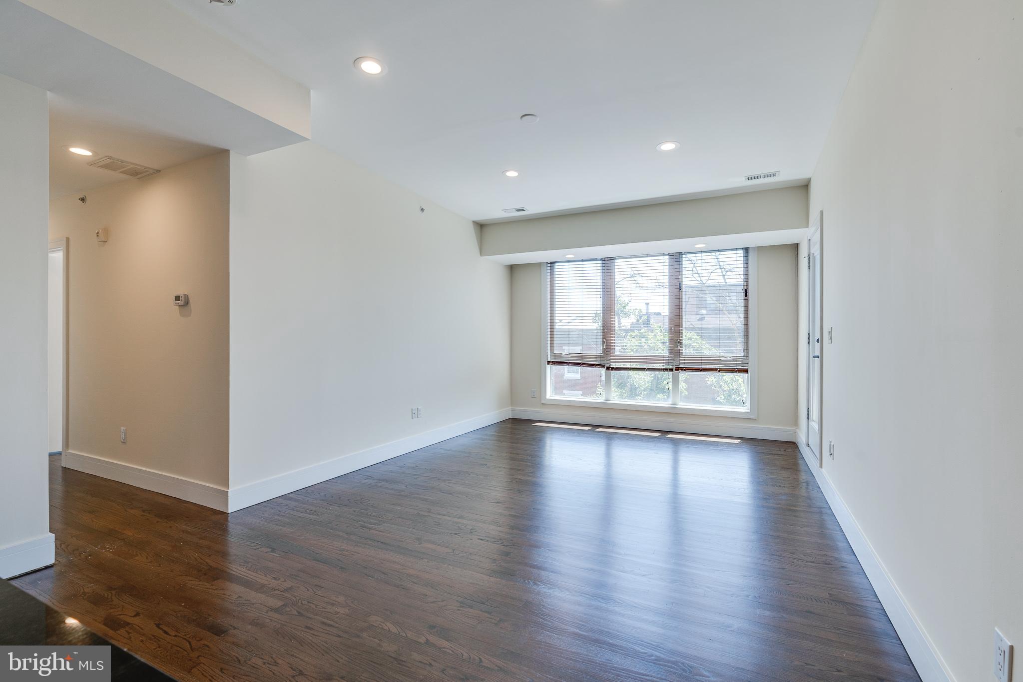 OLDE KENSINGTON - Residential