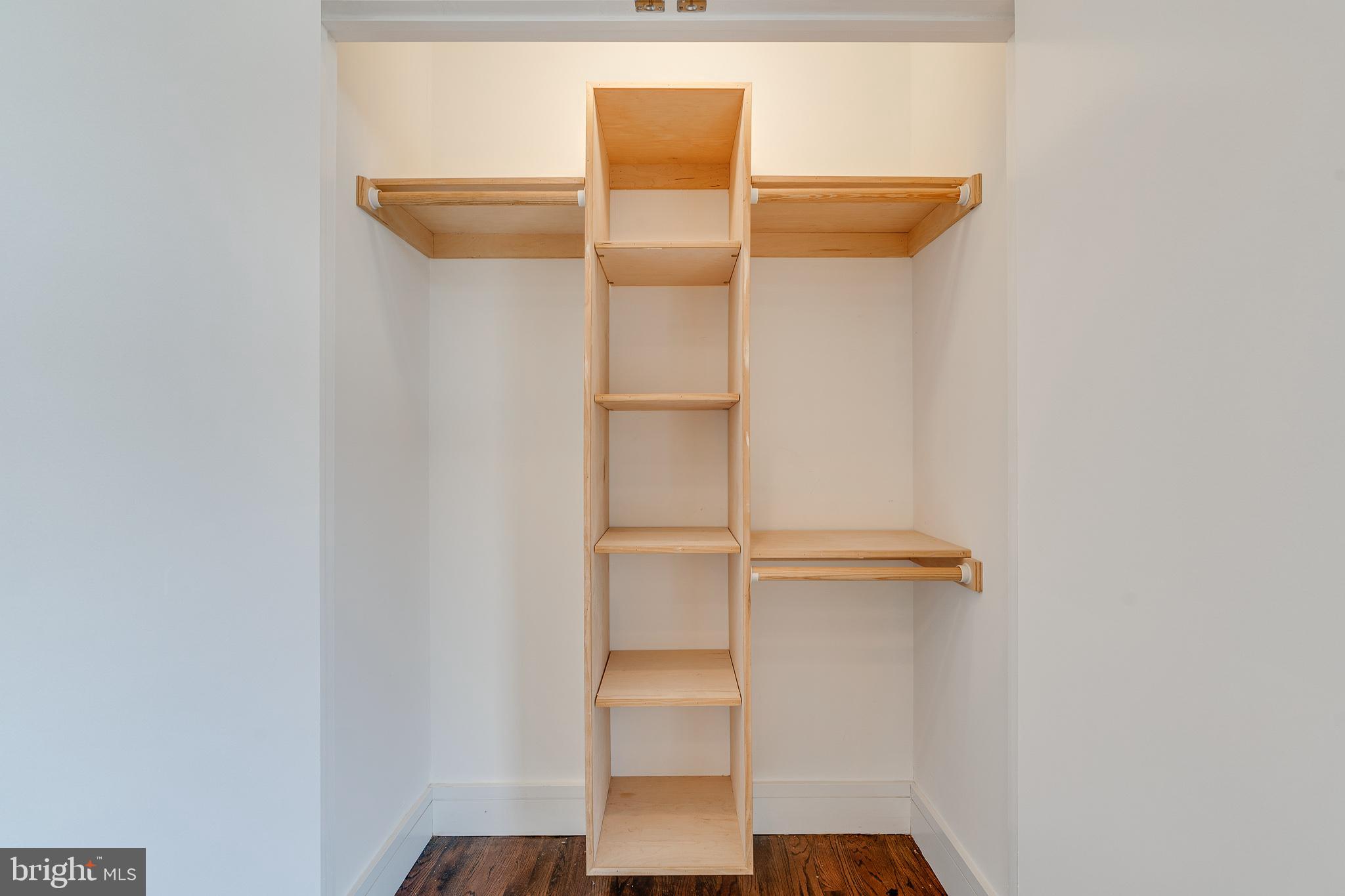 OLDE KENSINGTON - Residential