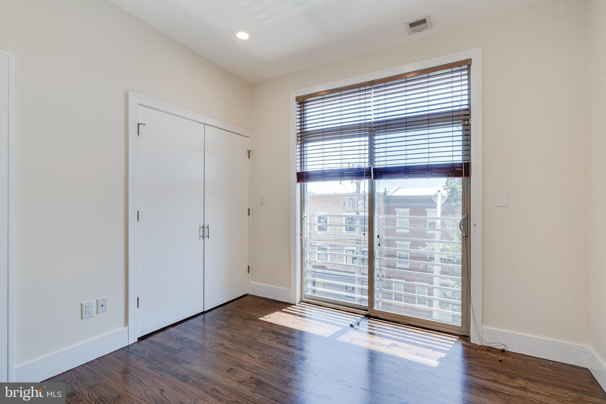 OLDE KENSINGTON - Residential