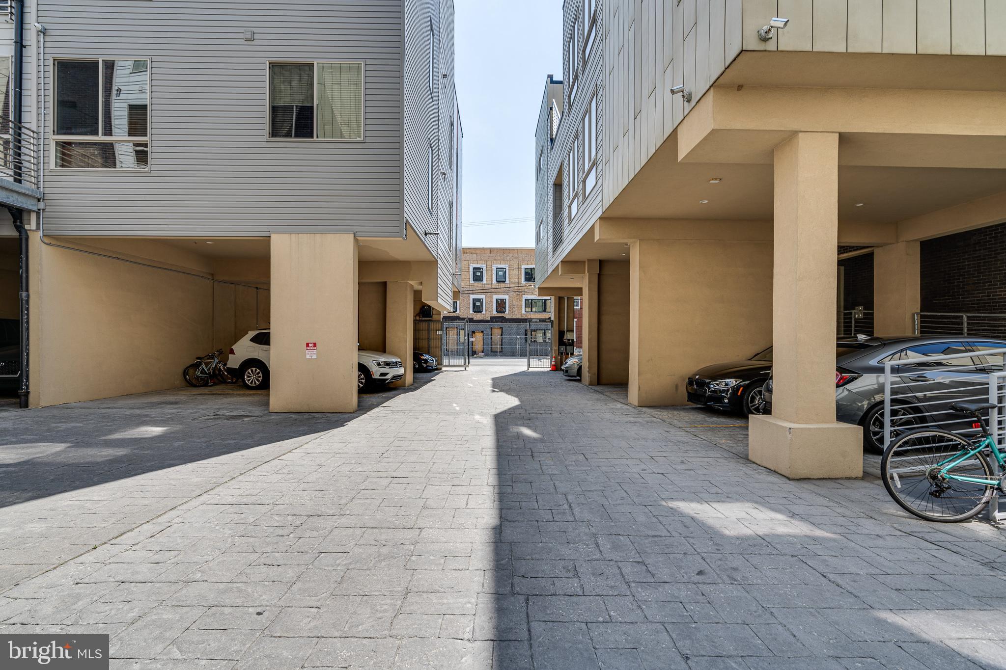 OLDE KENSINGTON - Residential