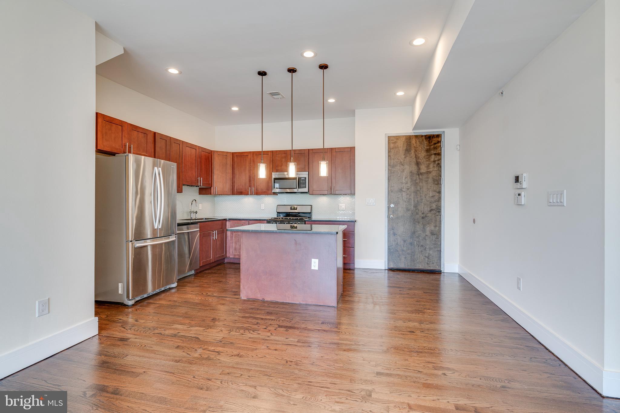 OLDE KENSINGTON - Residential