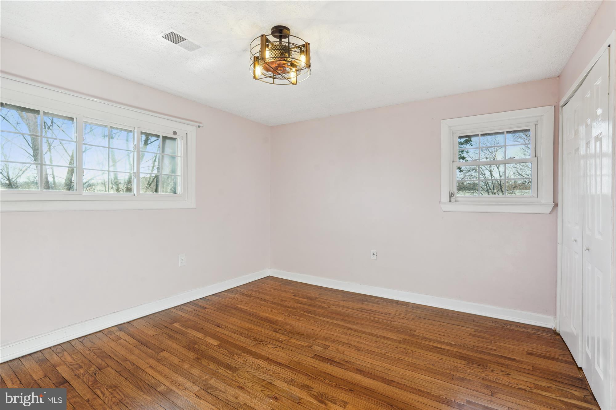 WINTER HILL - Residential