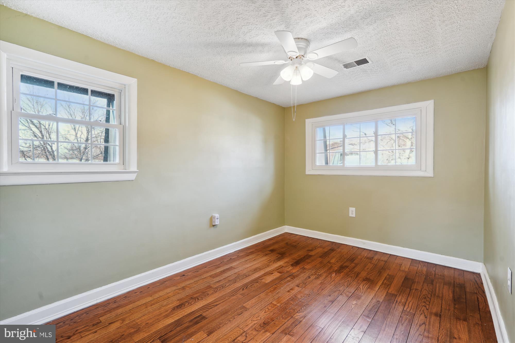 WINTER HILL - Residential