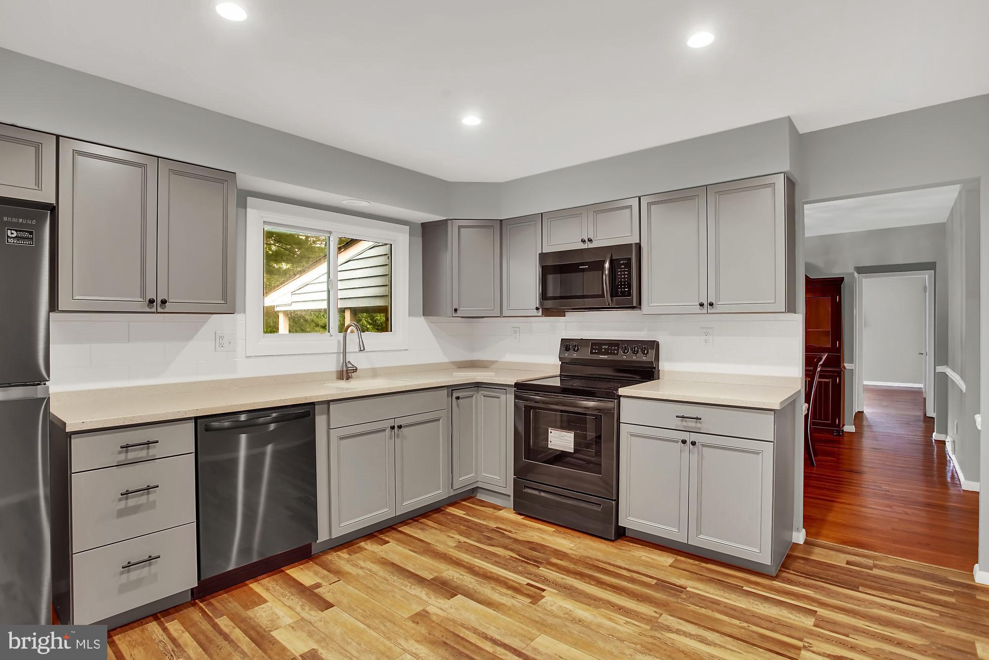 KNOWLTONWOOD - Residential