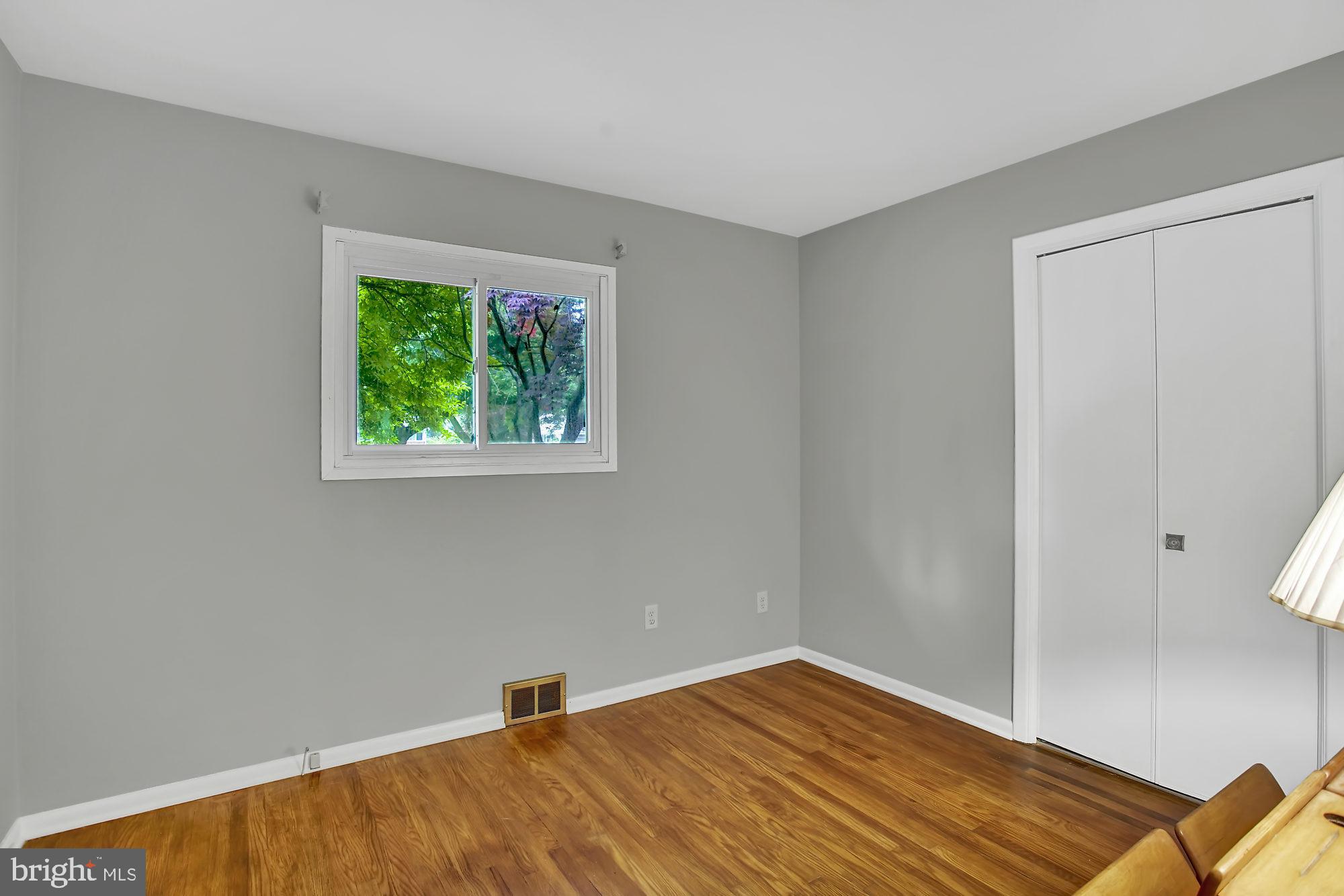 KNOWLTONWOOD - Residential