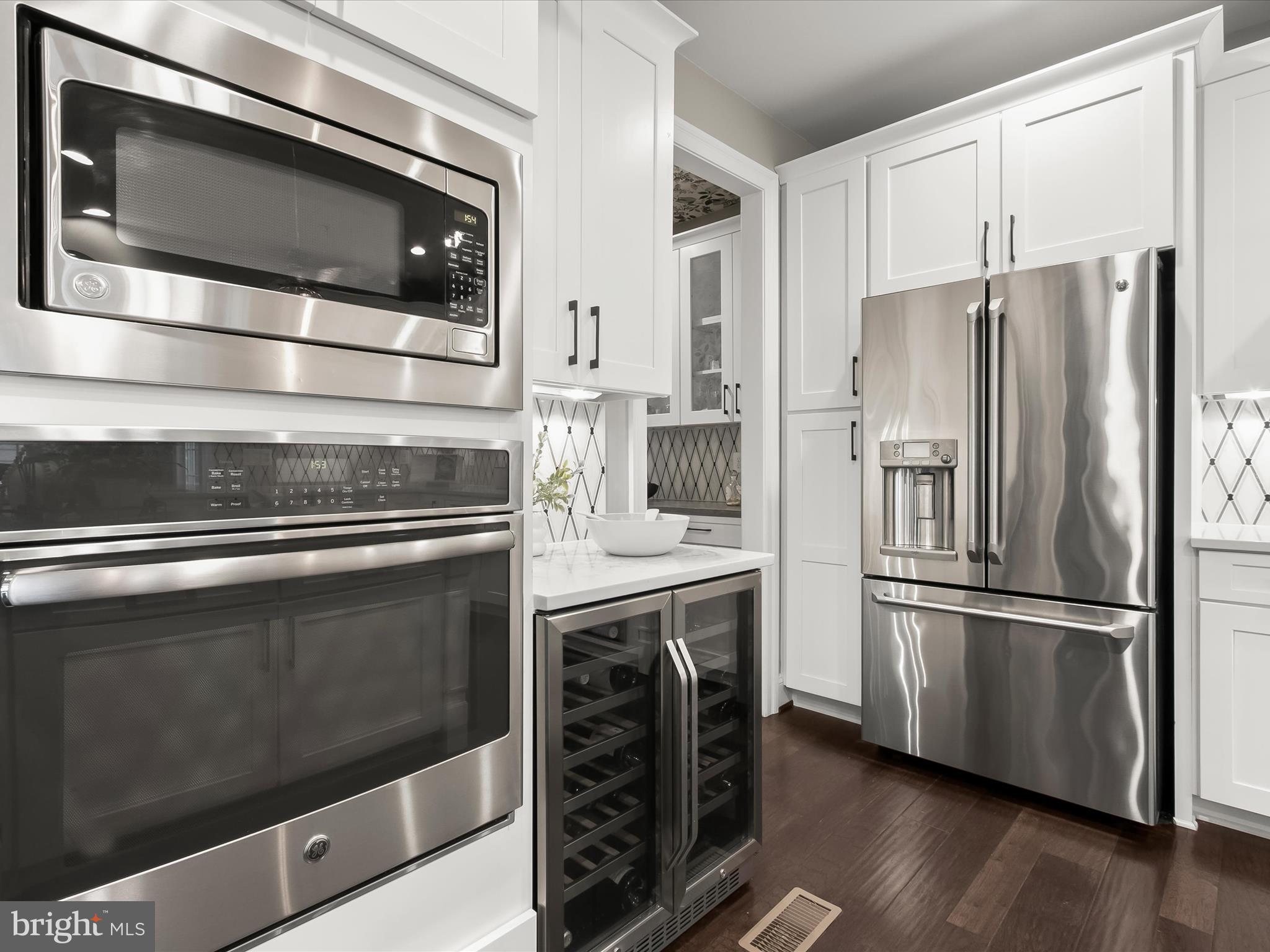 MAPLE LAWN - Residential