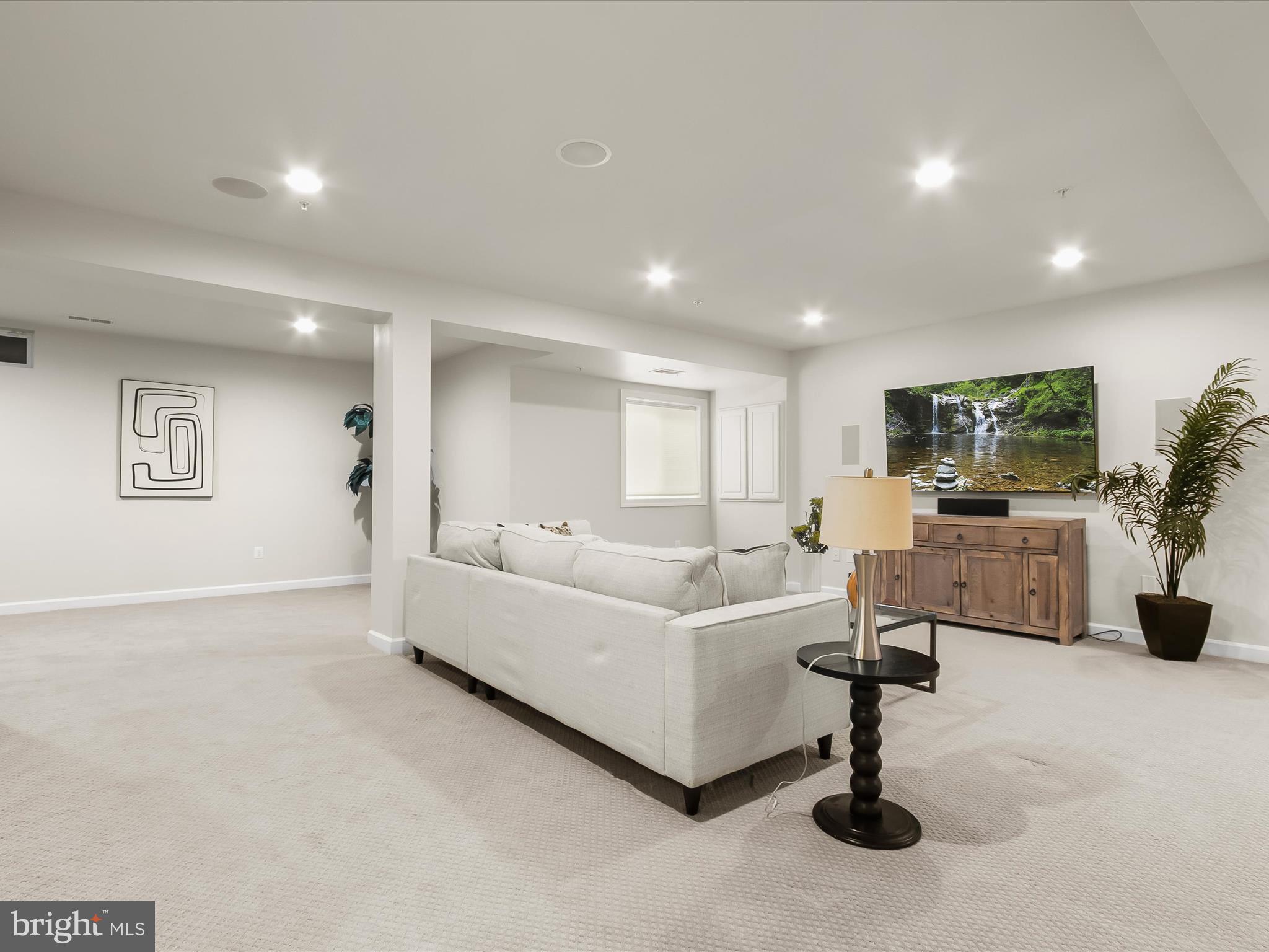 MAPLE LAWN - Residential