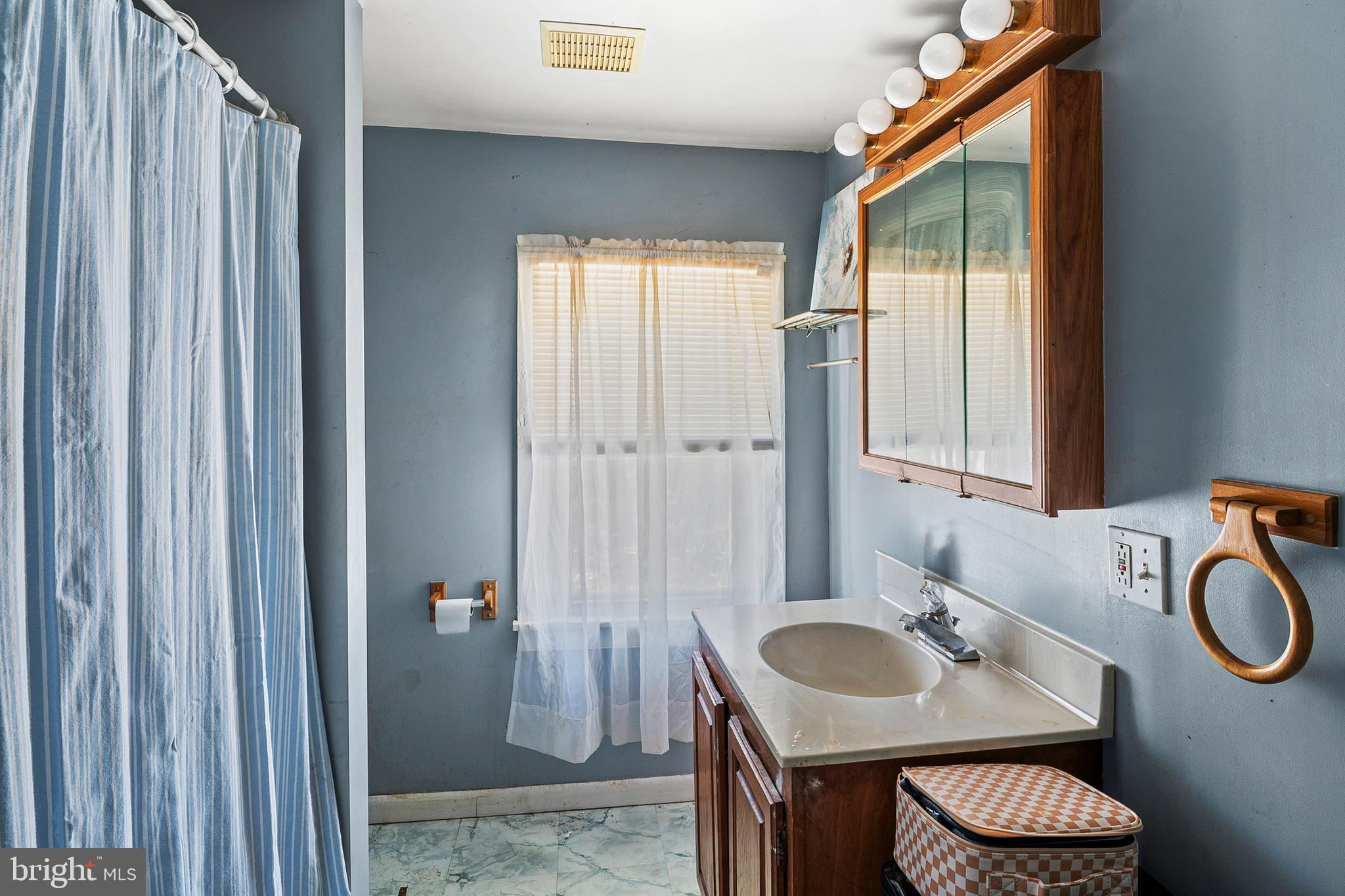 WOODBINE ACRES - Residential