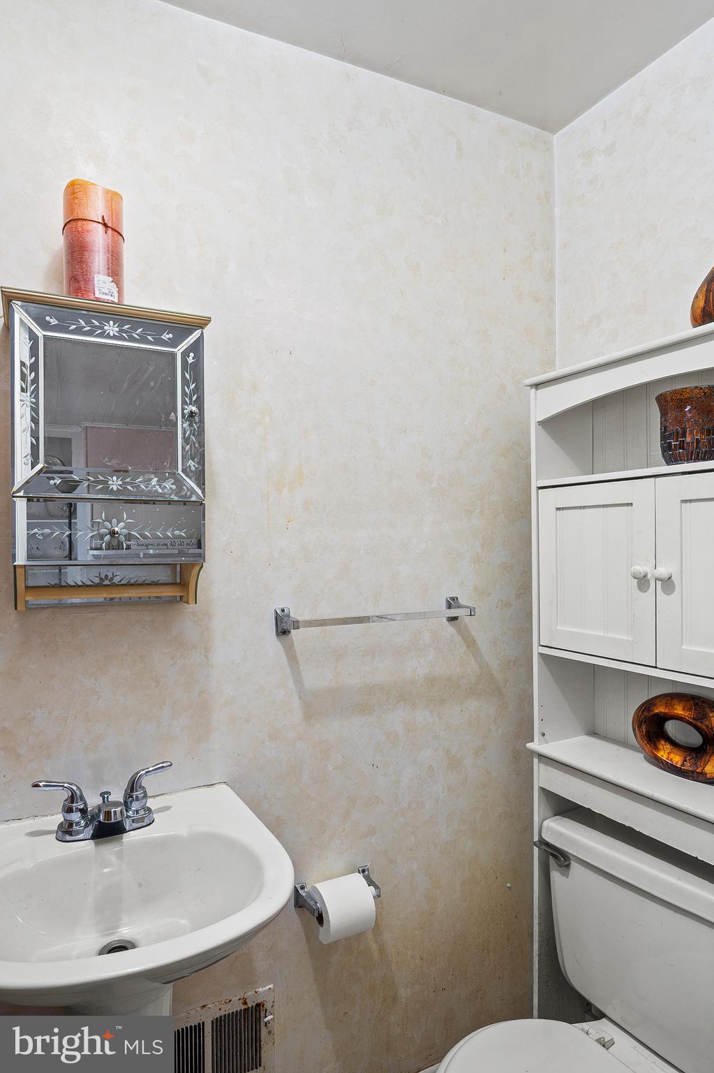 WOODBINE ACRES - Residential