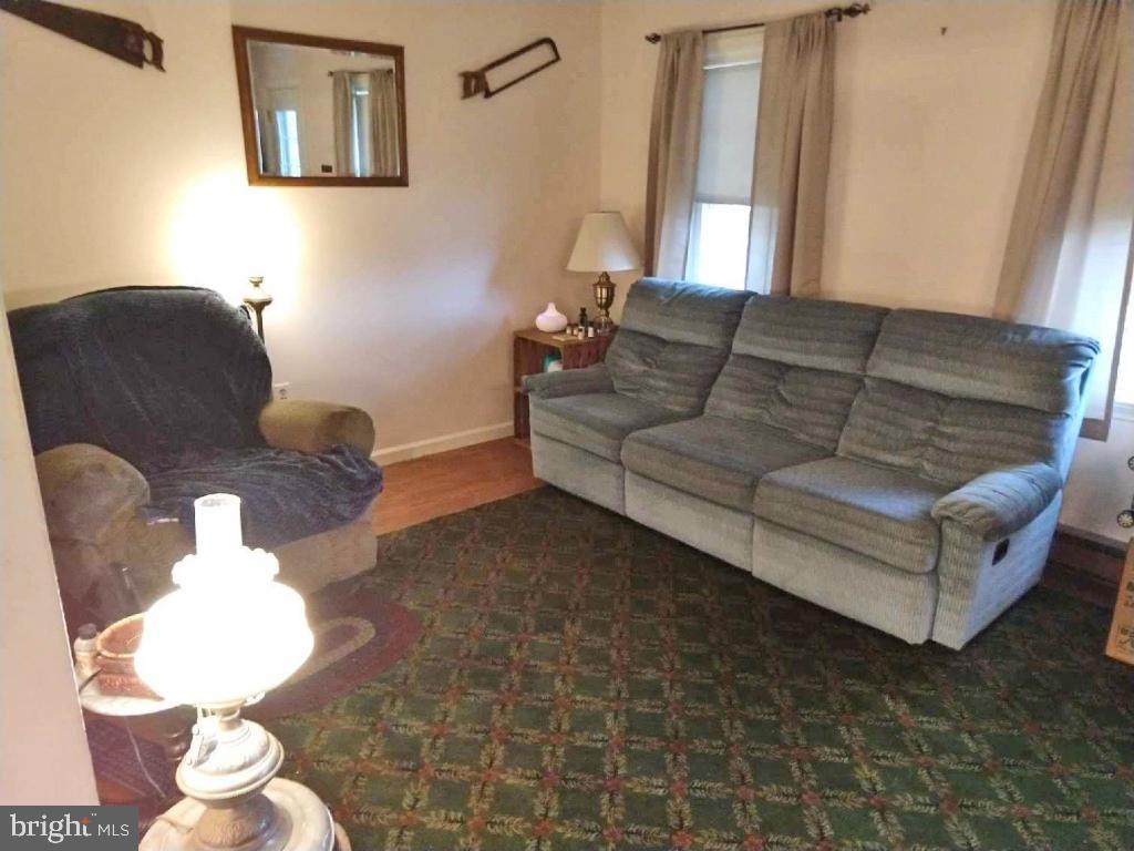 CROSS KEYS - Residential