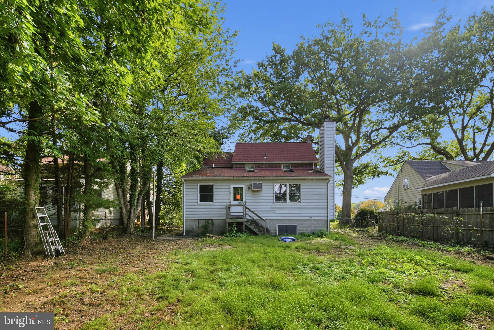 106 N NORWINDEN DRIVE