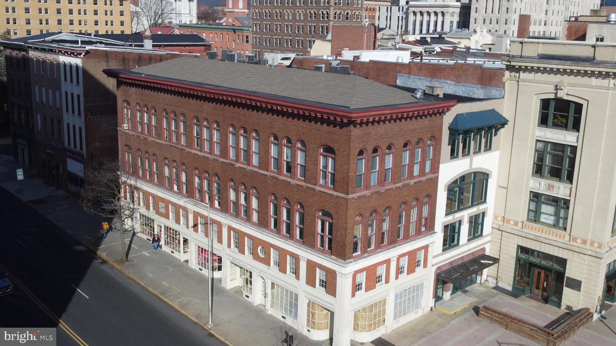 11 N 5TH STREET 3RD FLOOR