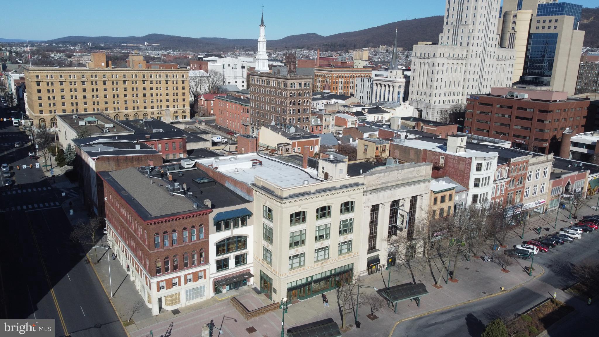 11 N 5TH STREET 3RD FLOOR