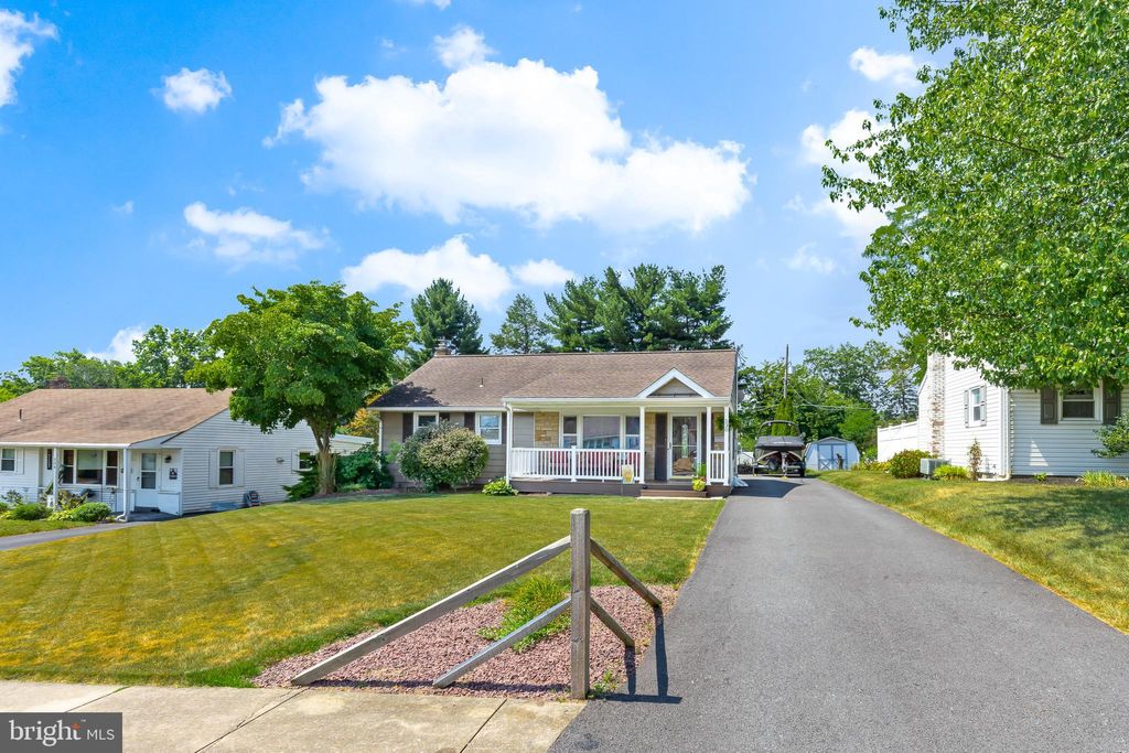 Photo of 530 N Locust Street, Elizabethtown, PA 17022 (MLS # PALA2053560)