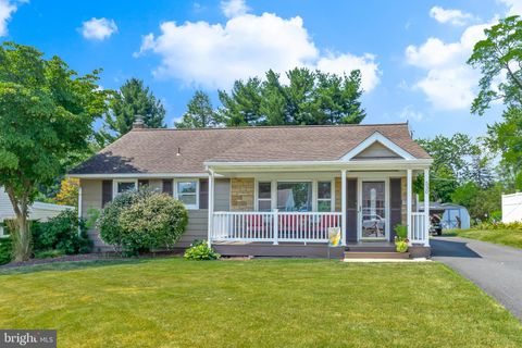 Photo of 530 N Locust Street, Elizabethtown, PA 17022 (MLS # PALA2053560)