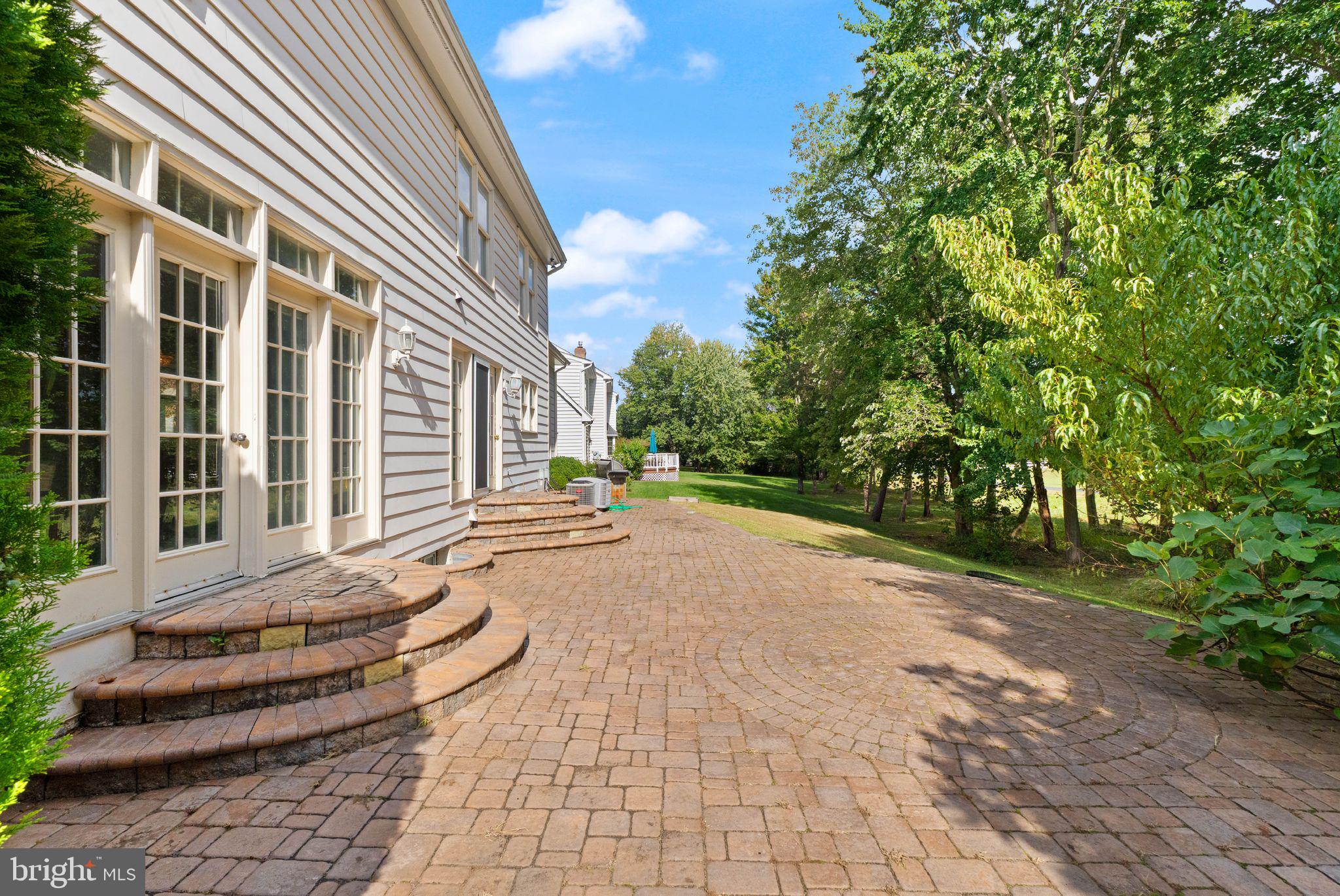 VIRGINIA RUN - Residential