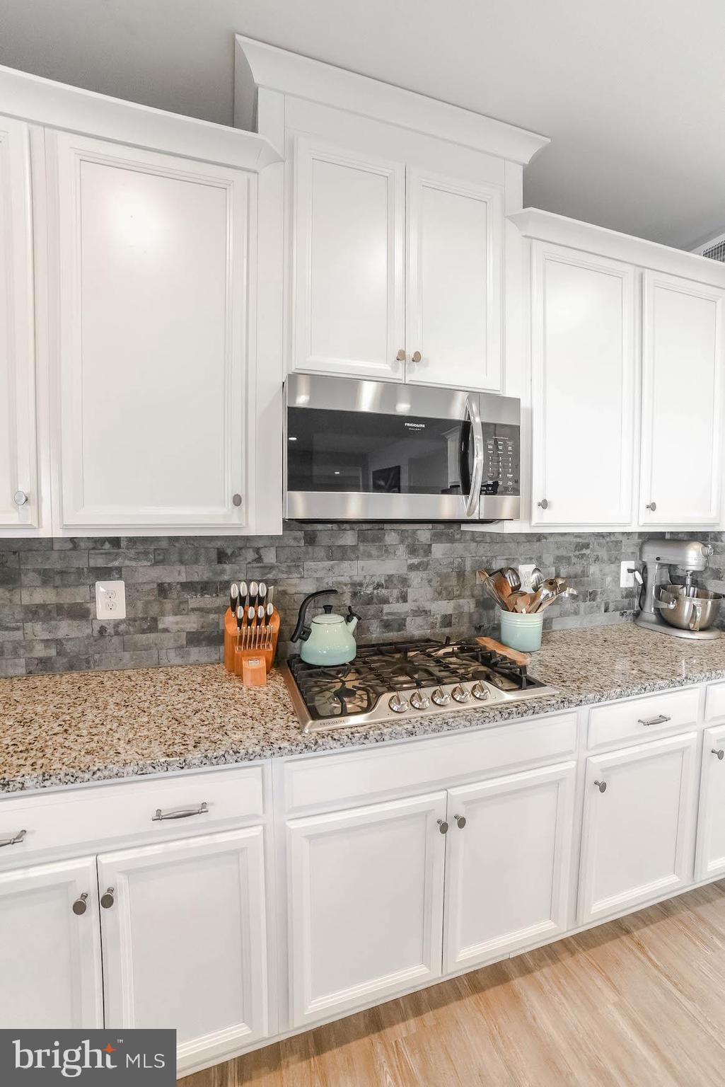 MAGNOLIA PARK AT WILDEWOOD - Residential