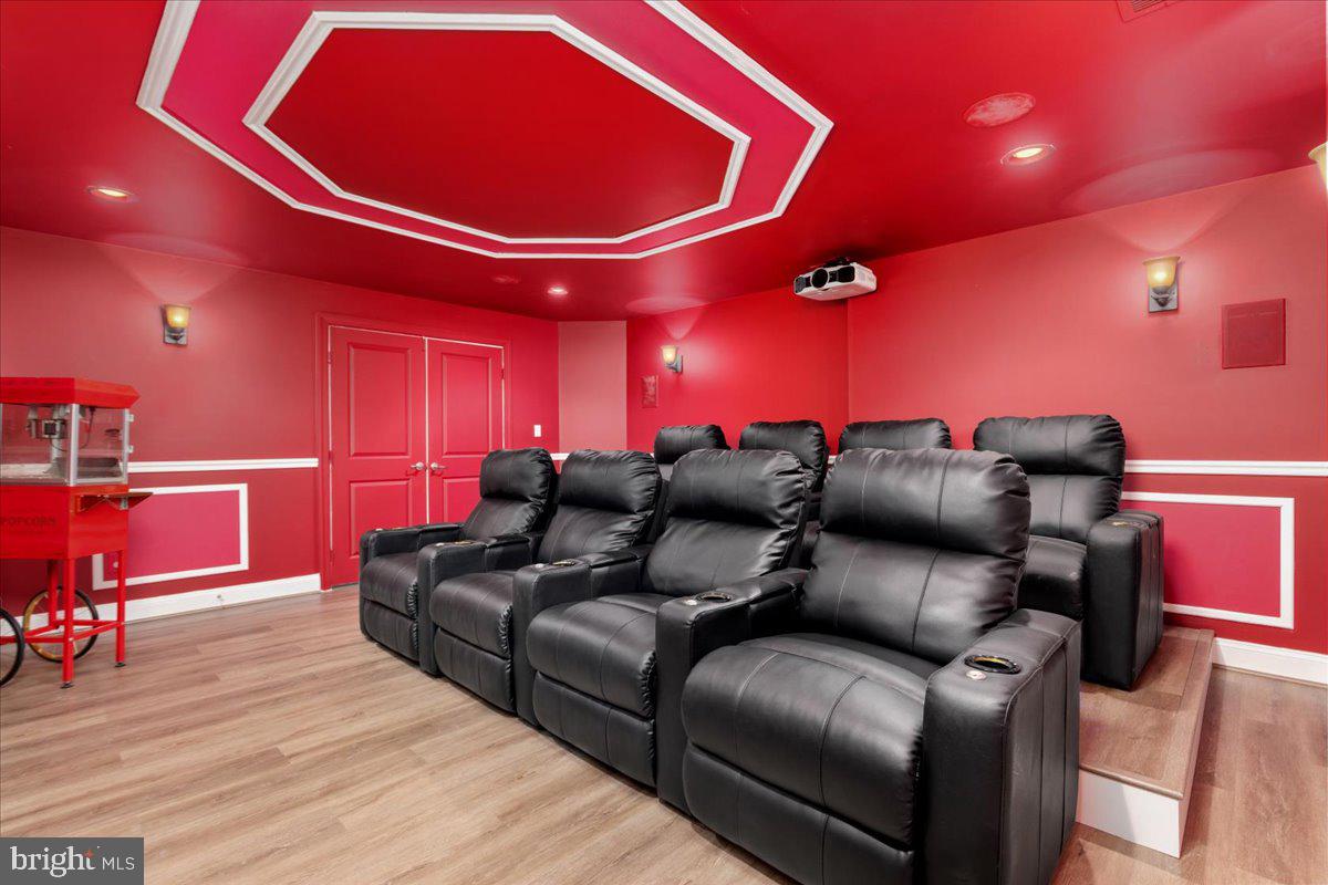 MEADOWS 2 - Residential