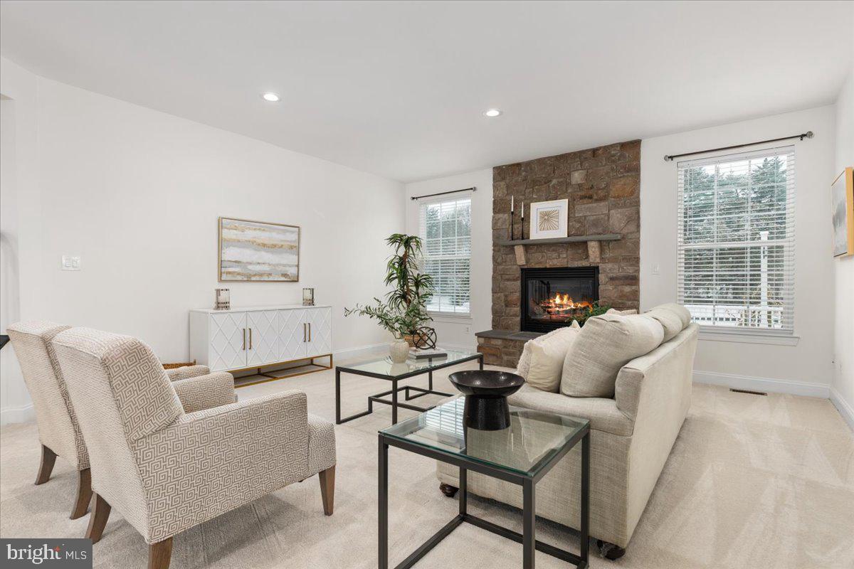 MEADOWS 2 - Residential