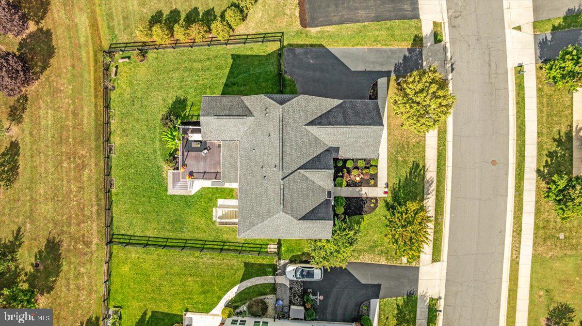 MEADOWS 2 - Residential