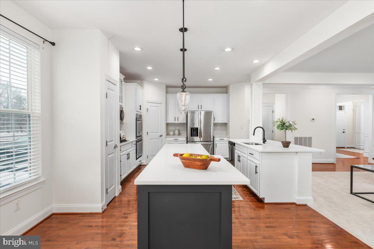 MEADOWS 2 - Residential