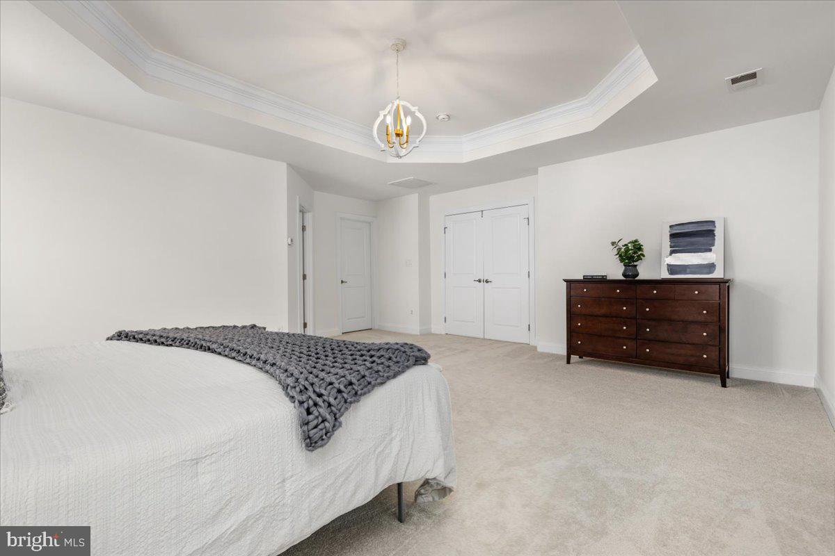 MEADOWS 2 - Residential