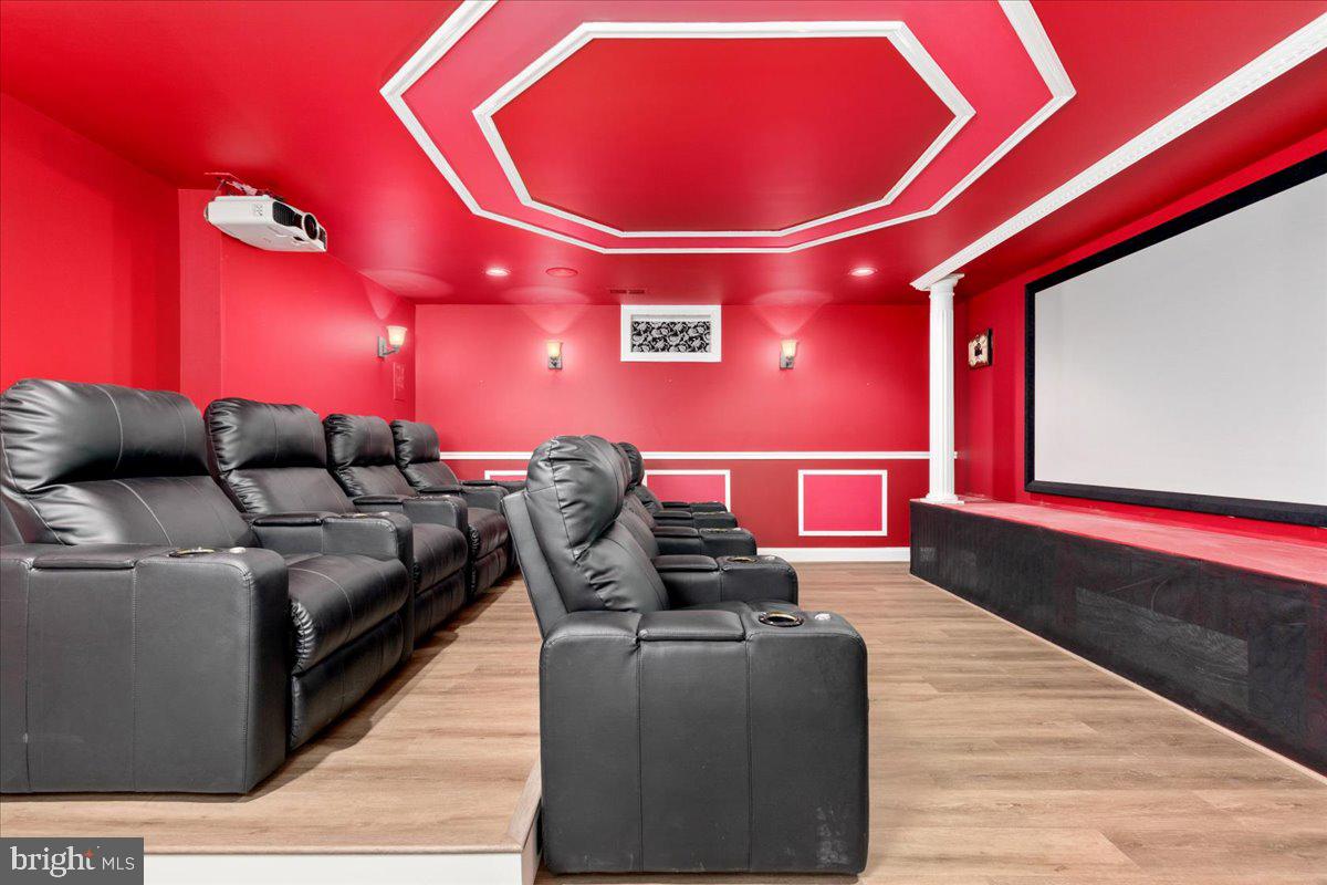 MEADOWS 2 - Residential