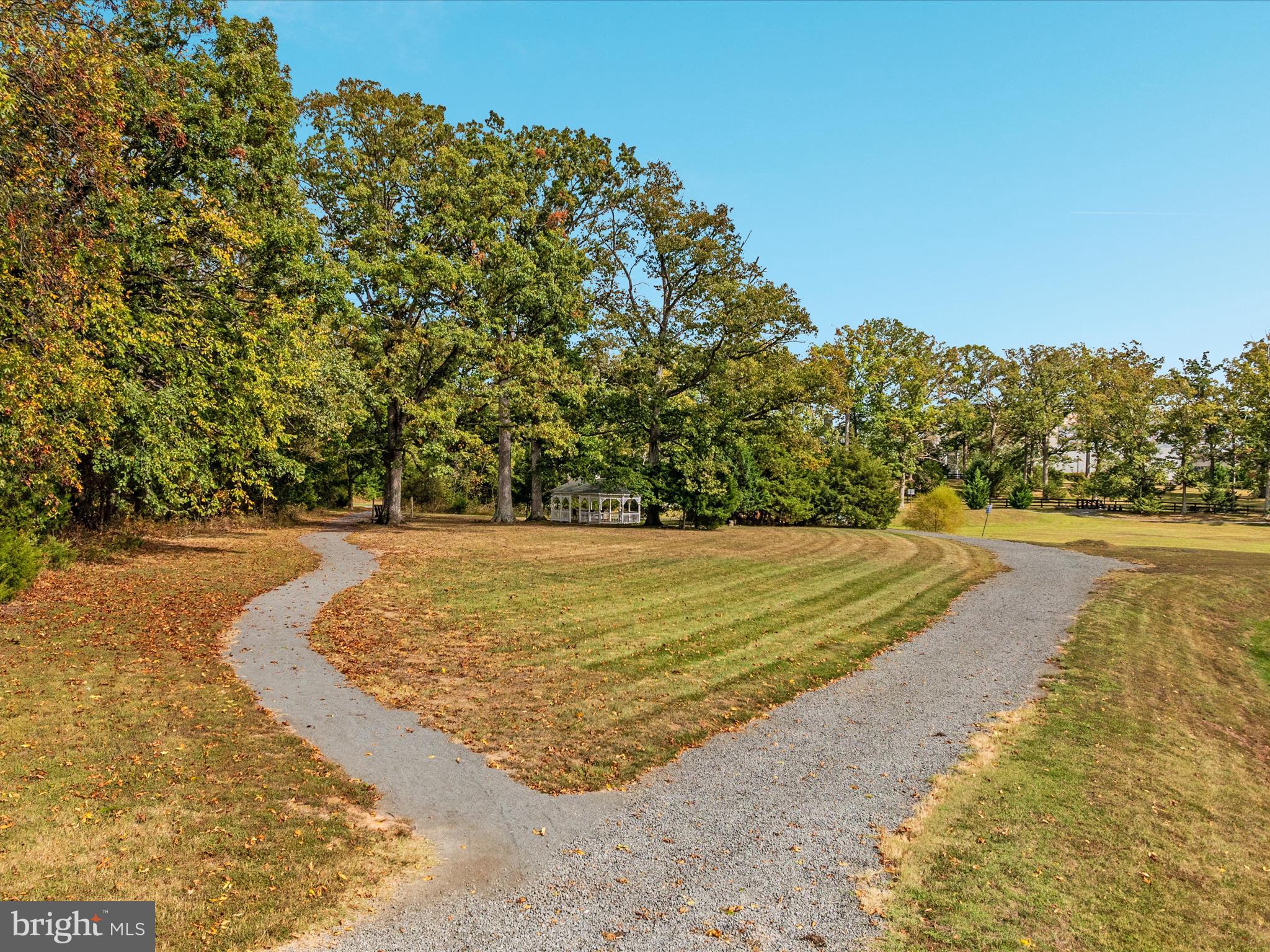 MEADOWS 2 - Residential