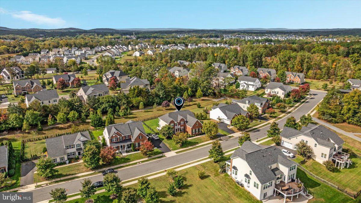 MEADOWS 2 - Residential